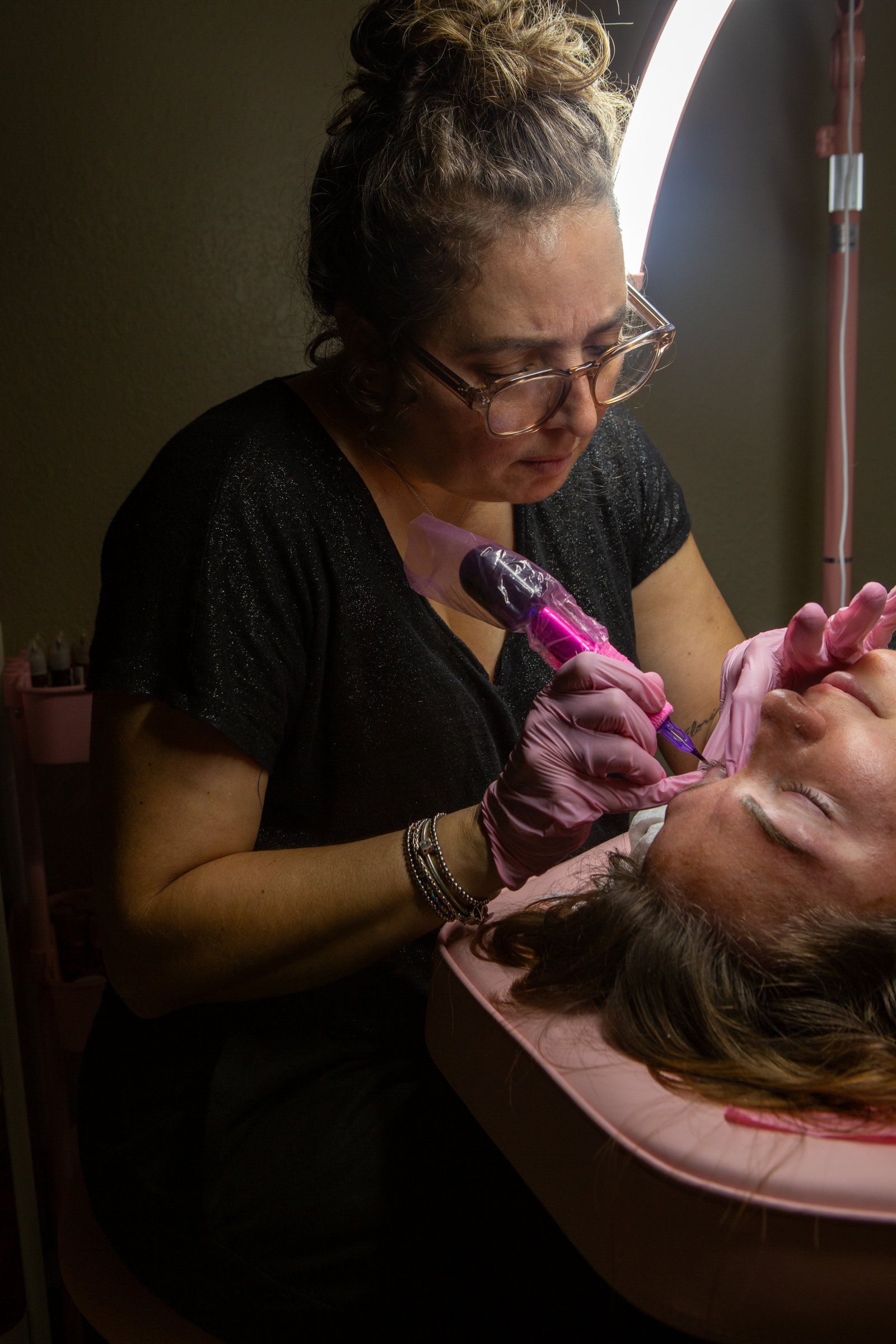 Dominique, permanent makeup artist